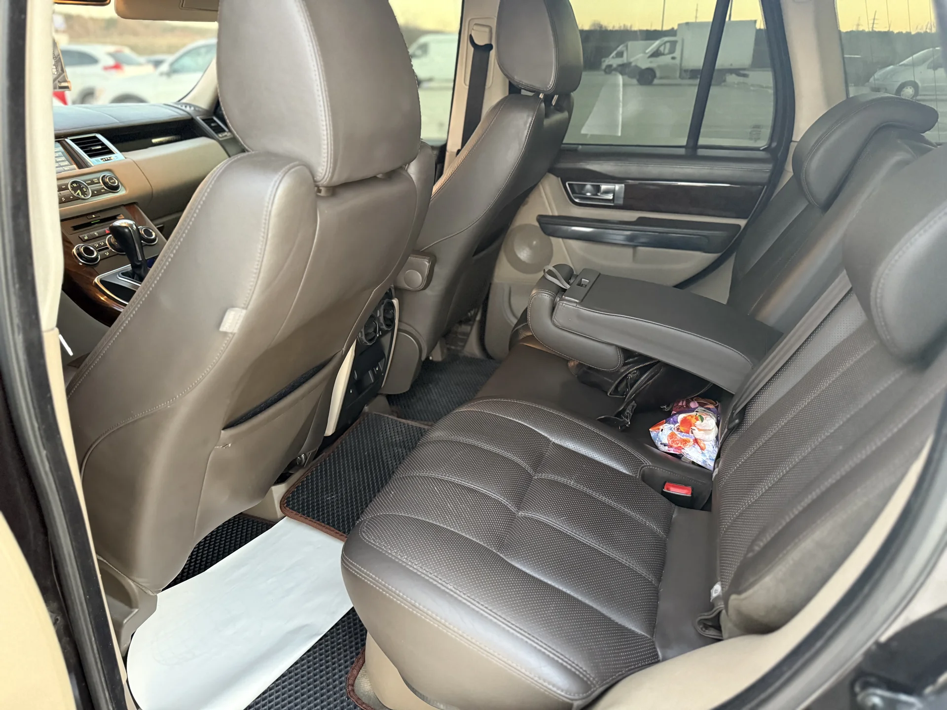 Range Rover Sport - миниатюра 10