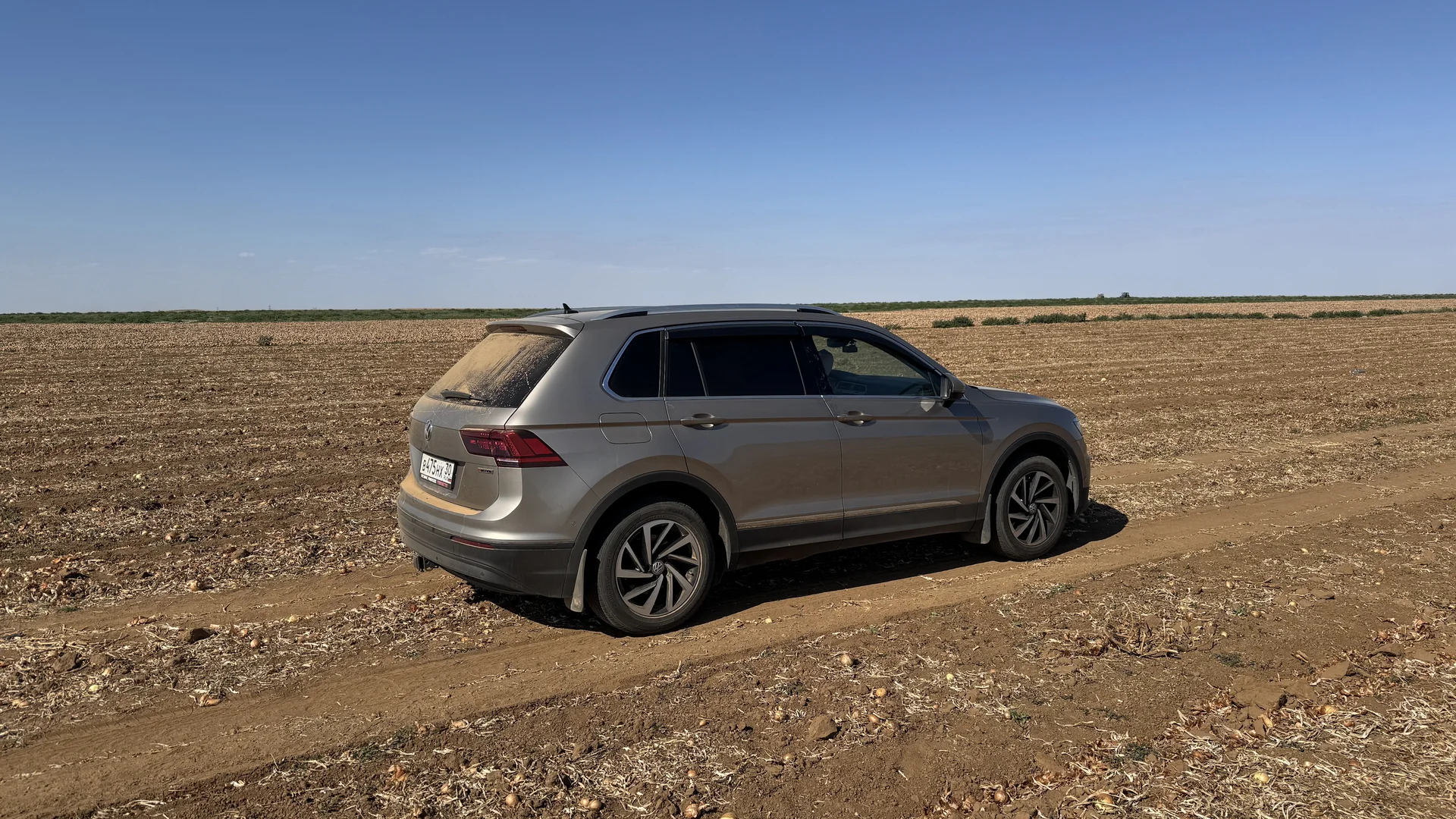 Volkswagen Tiguan 2019 - миниатюра 3
