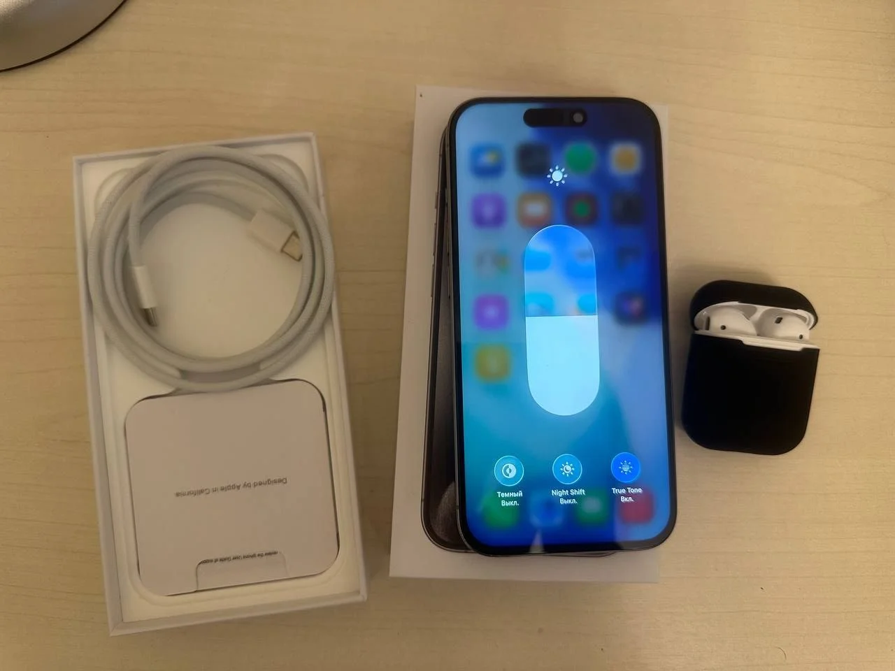 Iphone 15 pro + airpods - миниатюра 2