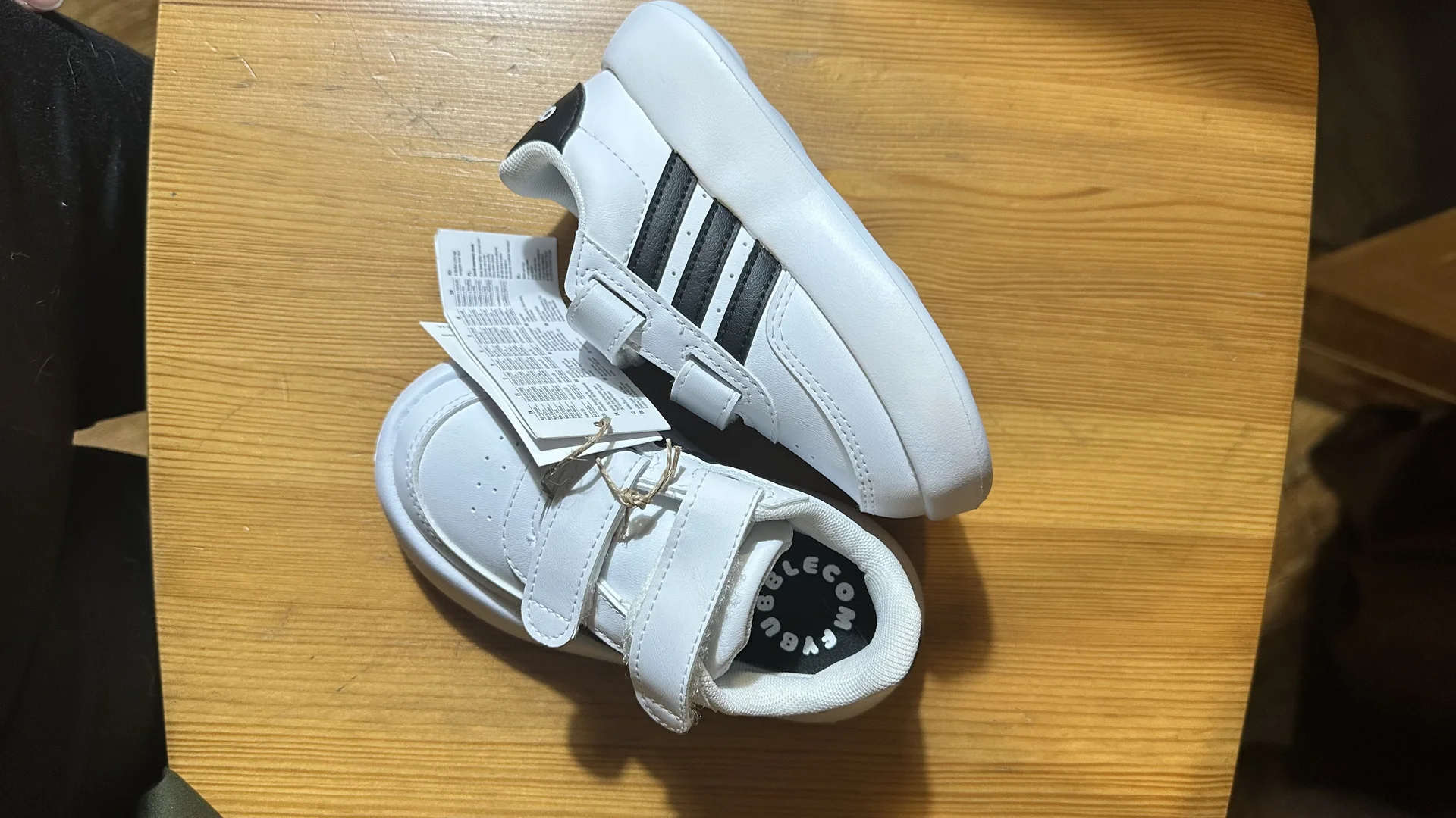 Детские кроссовки Adidas Originals новые 24 размер - миниатюра 5