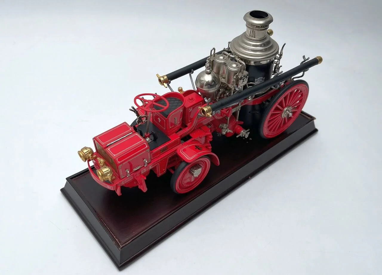 Коллекционная модель Christie Front Drive Steamer - миниатюра 7