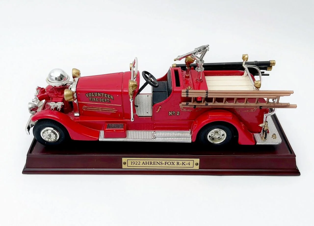 Коллекционная модель 1922 Ahrens-Fox R-K-4, 1:32 - миниатюра 3