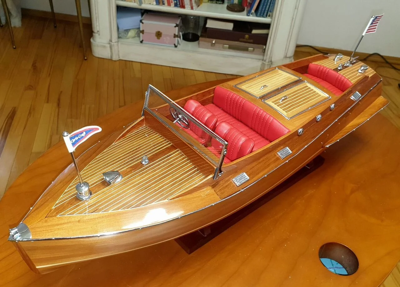 Модель катера Chris Craft Runabout L62 - миниатюра 2