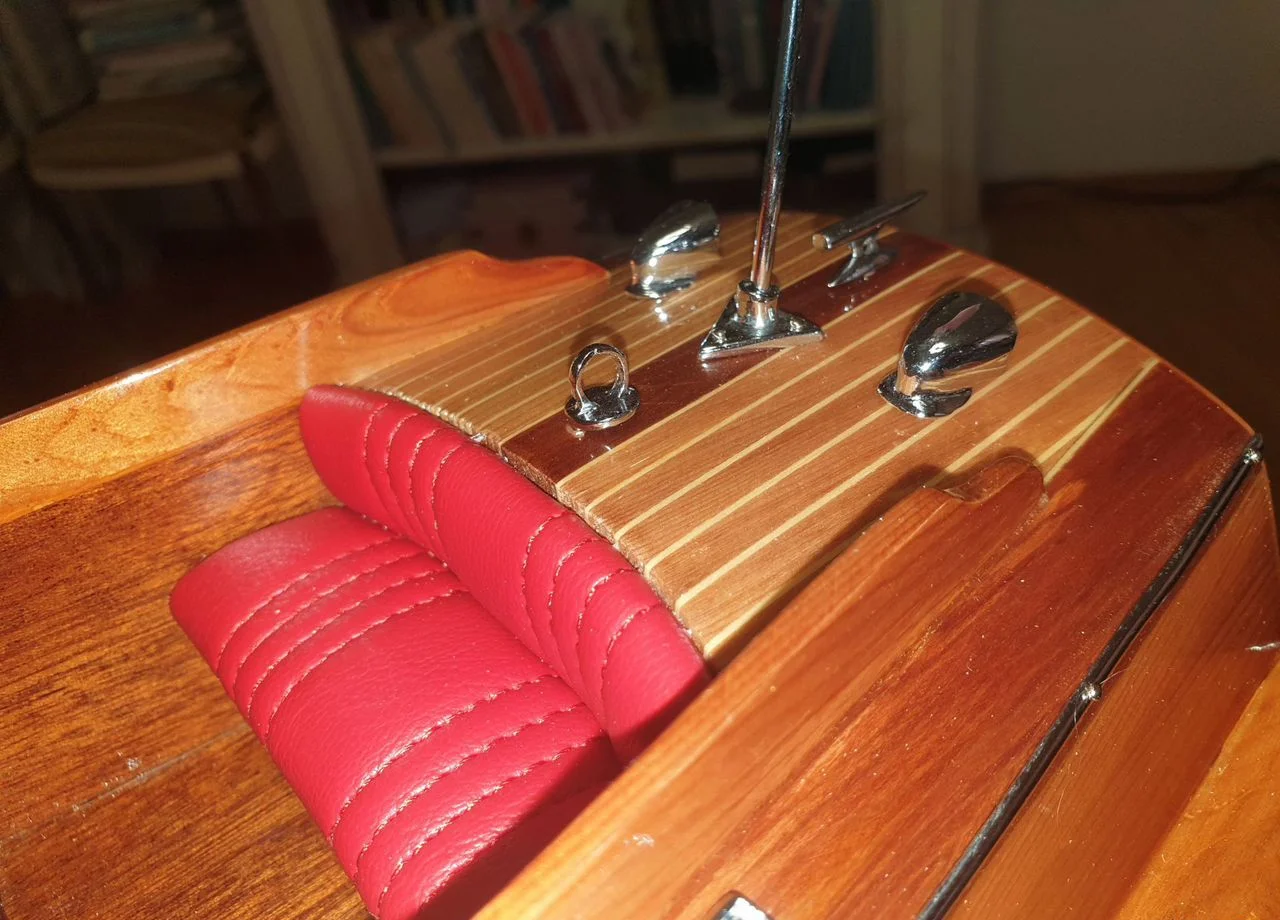 Модель катера Chris Craft Runabout L62 - миниатюра 5