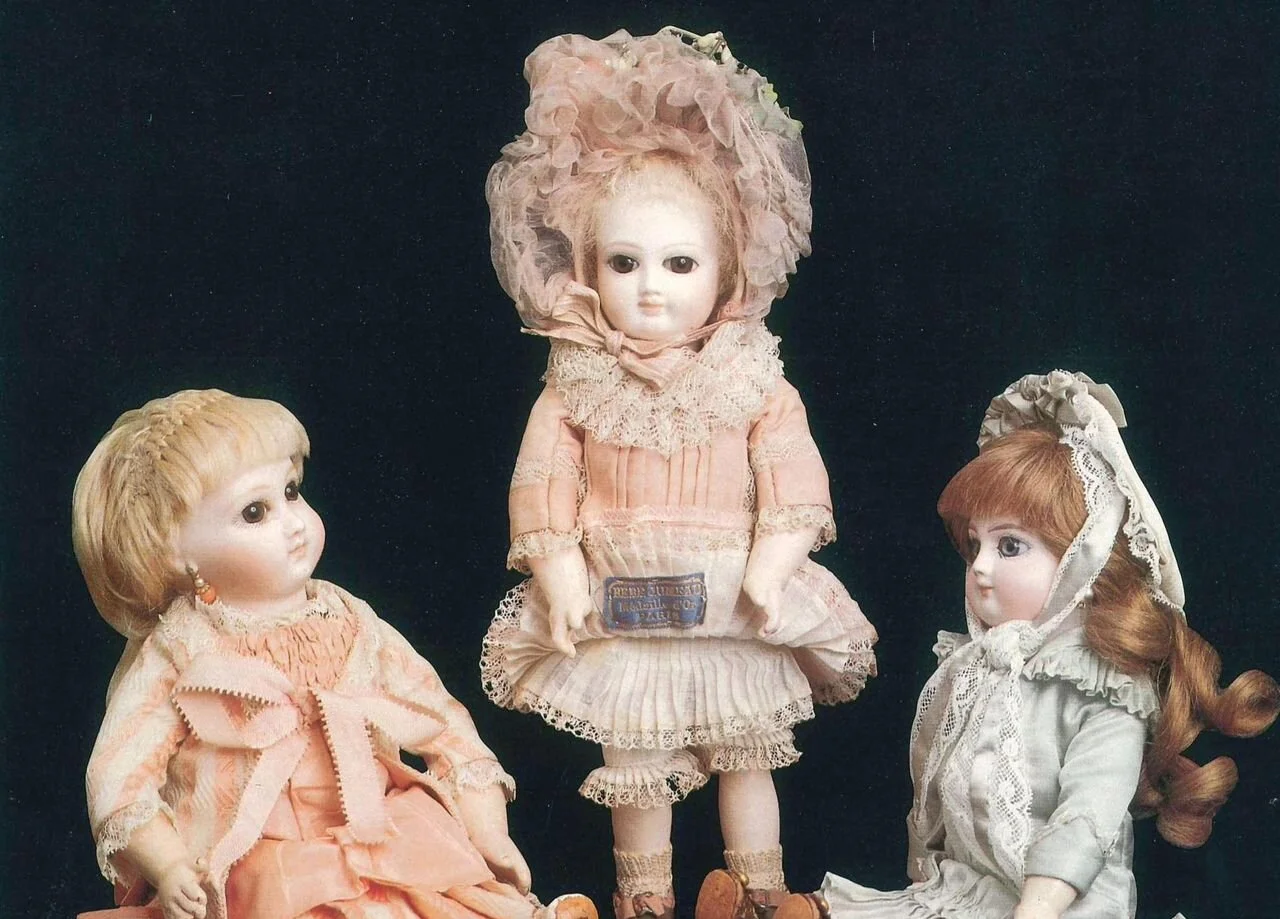 Об антикварных куклах The Jumeau Doll, M.Whitton - миниатюра 9