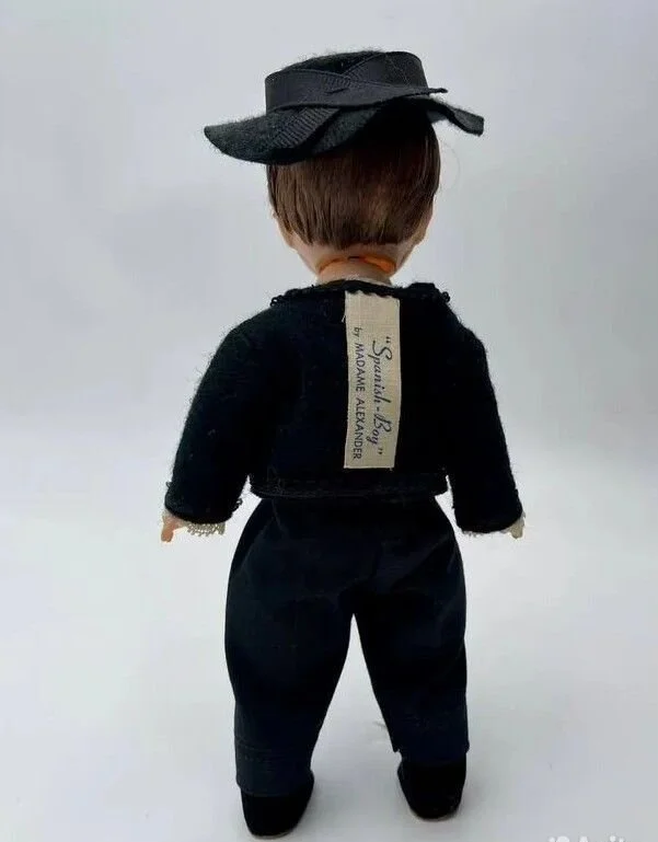 Винтажная кукла Madame Alexander Spanish Boy doll - миниатюра 5