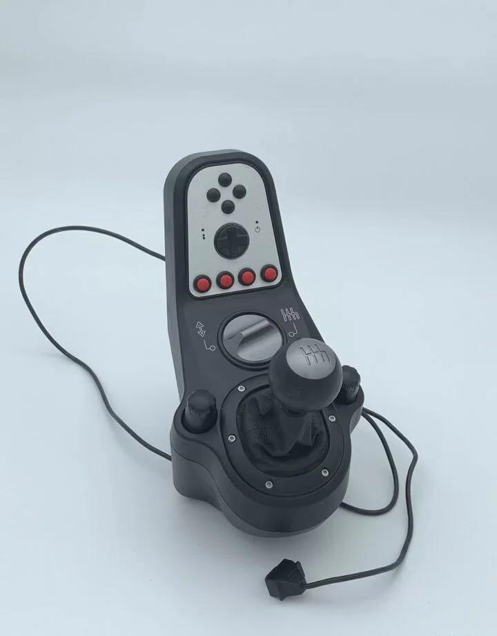 Logitech G25 комплект: руль+кпп+педали - миниатюра 2