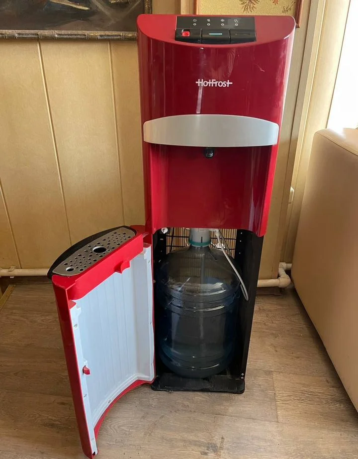 Кулер HotFrost 45A Red нижняя загрузка - изображение 1