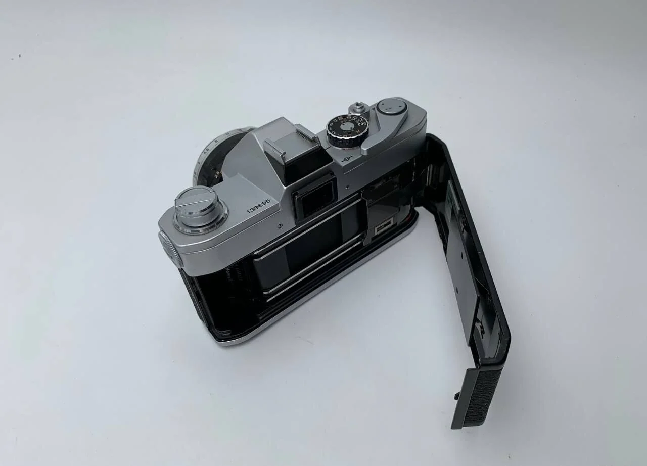Фотоаппарат Canon TL QL плёночный 1968 - миниатюра 4