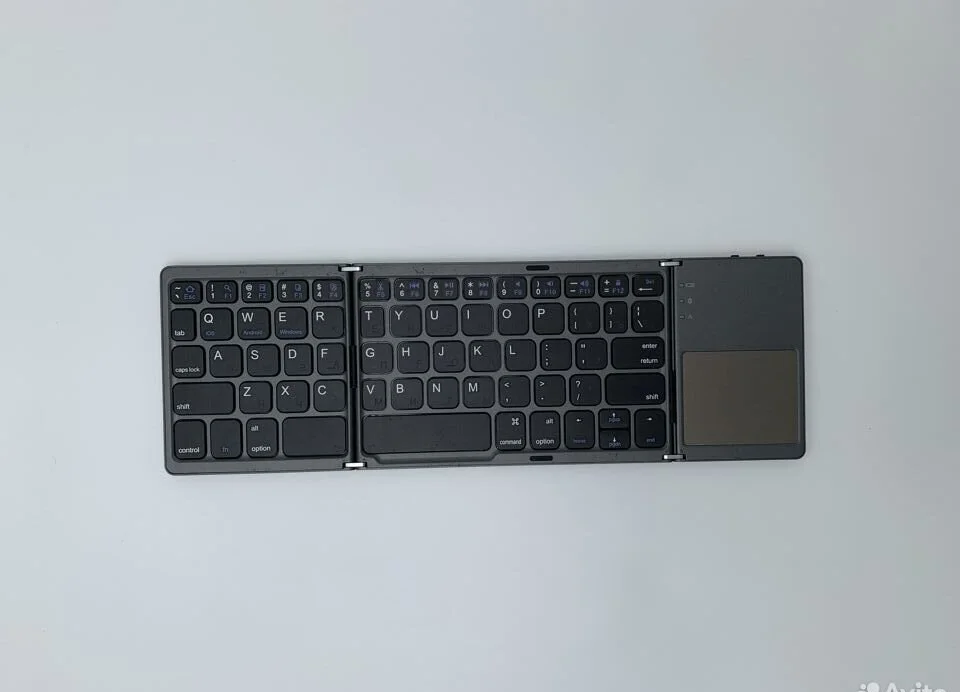 Складная Bluetooth клавиатура с тачпадом - миниатюра 2