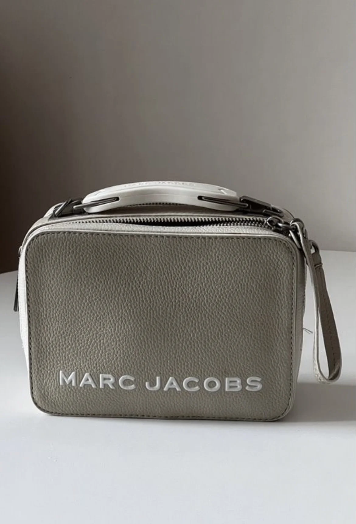 сумка marc jacob’s белая - изображение 1