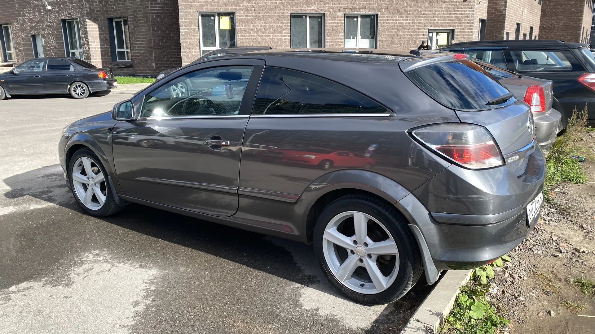 opel astra h - миниатюра 4