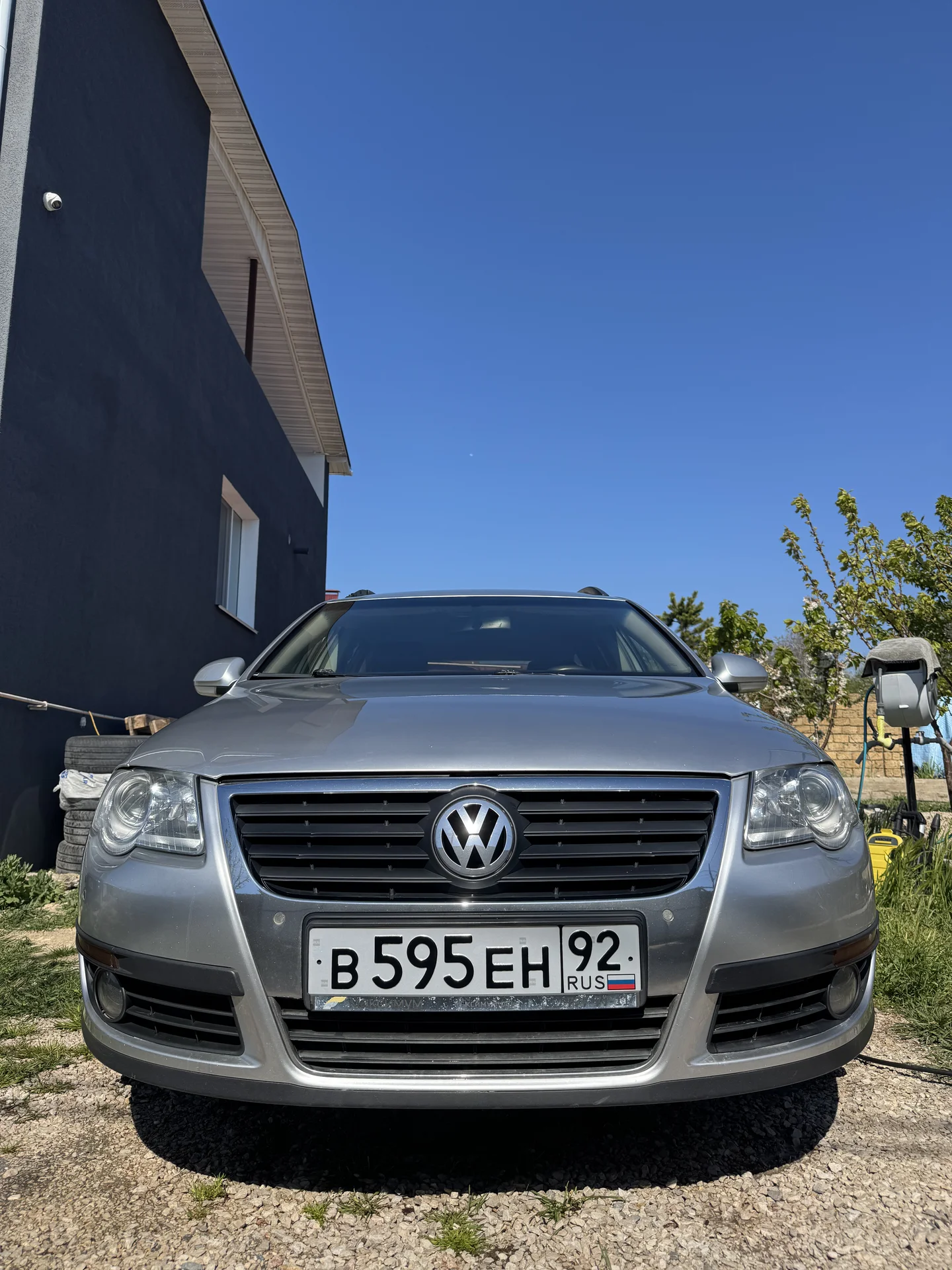 Volkswagen Passat B6 - миниатюра 2