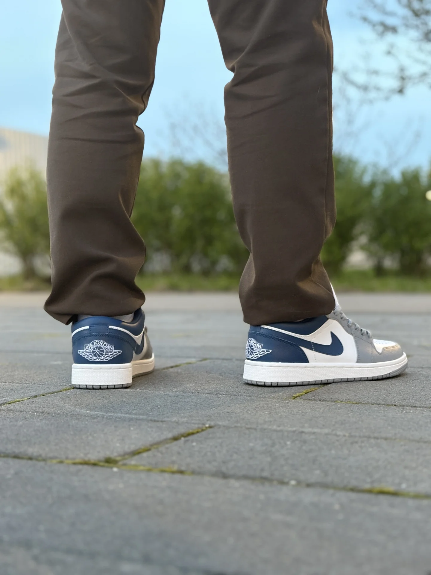 Nike Air Jordan 1 low Paris Blue - миниатюра 9
