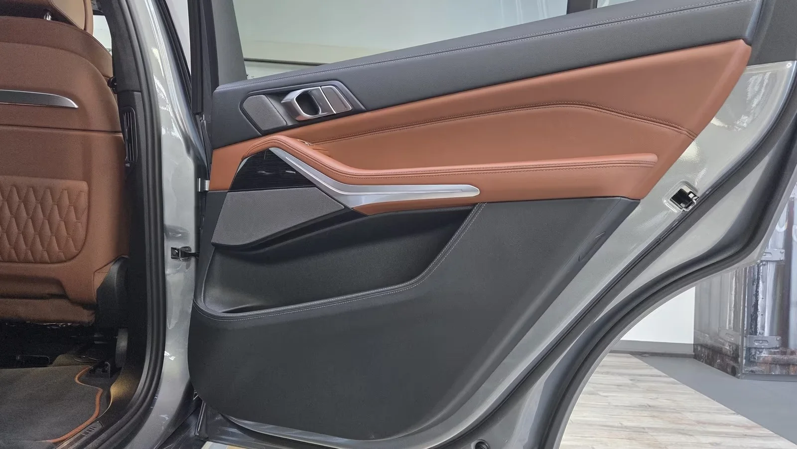 Продам BMW X7 40d M Sport PRO 2025г - миниатюра 8