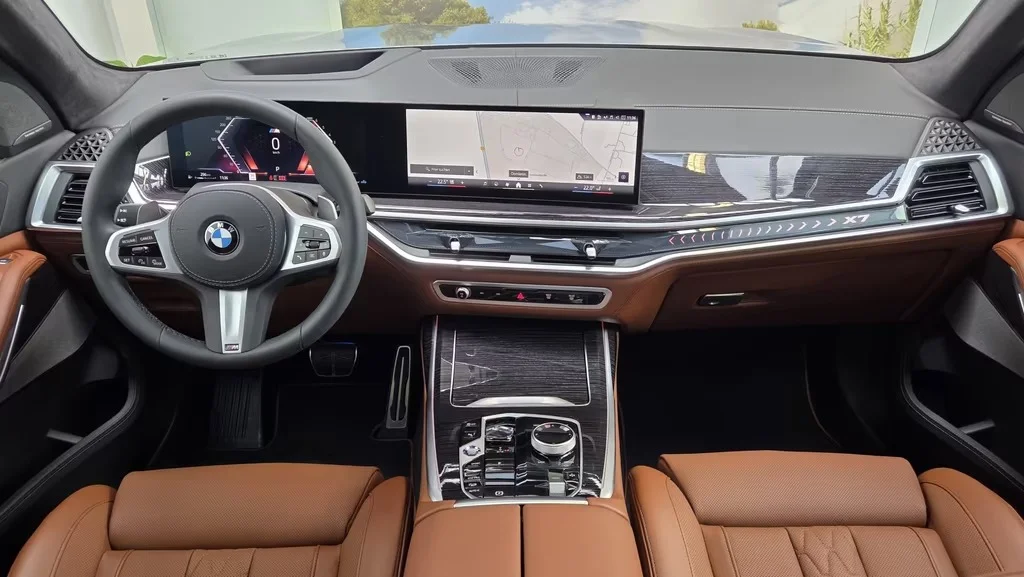 Продам BMW X7 40d M Sport PRO 2025г - миниатюра 12