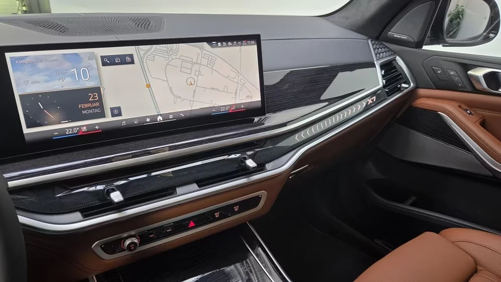 Продам BMW X7 40d M Sport PRO 2025г - миниатюра 15