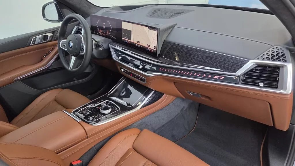 Продам BMW X7 40d M Sport PRO 2025г - миниатюра 40