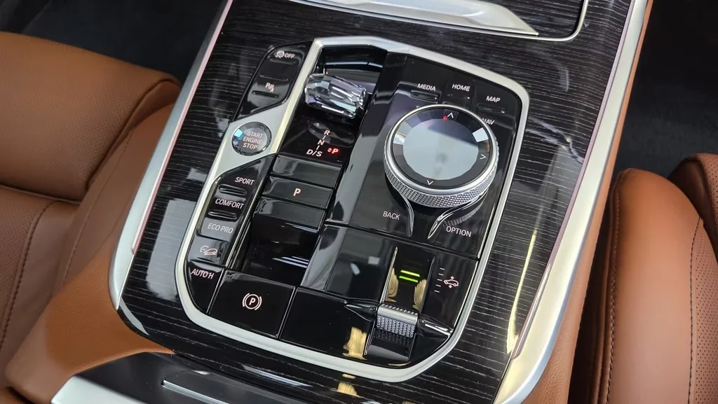 Продам BMW X7 40d M Sport PRO 2025г - миниатюра 41