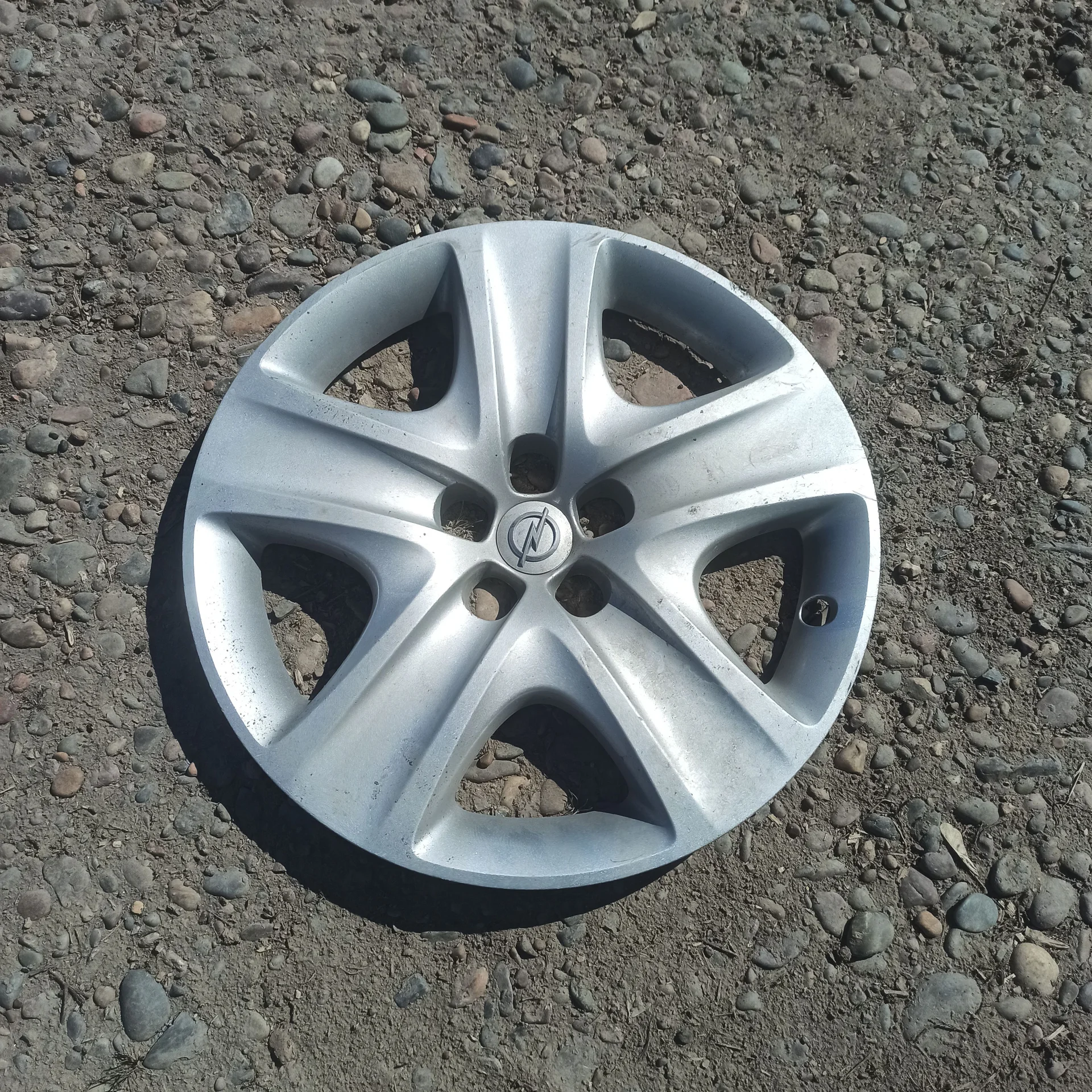 Колпак opel r 16 оригинальный - изображение 1