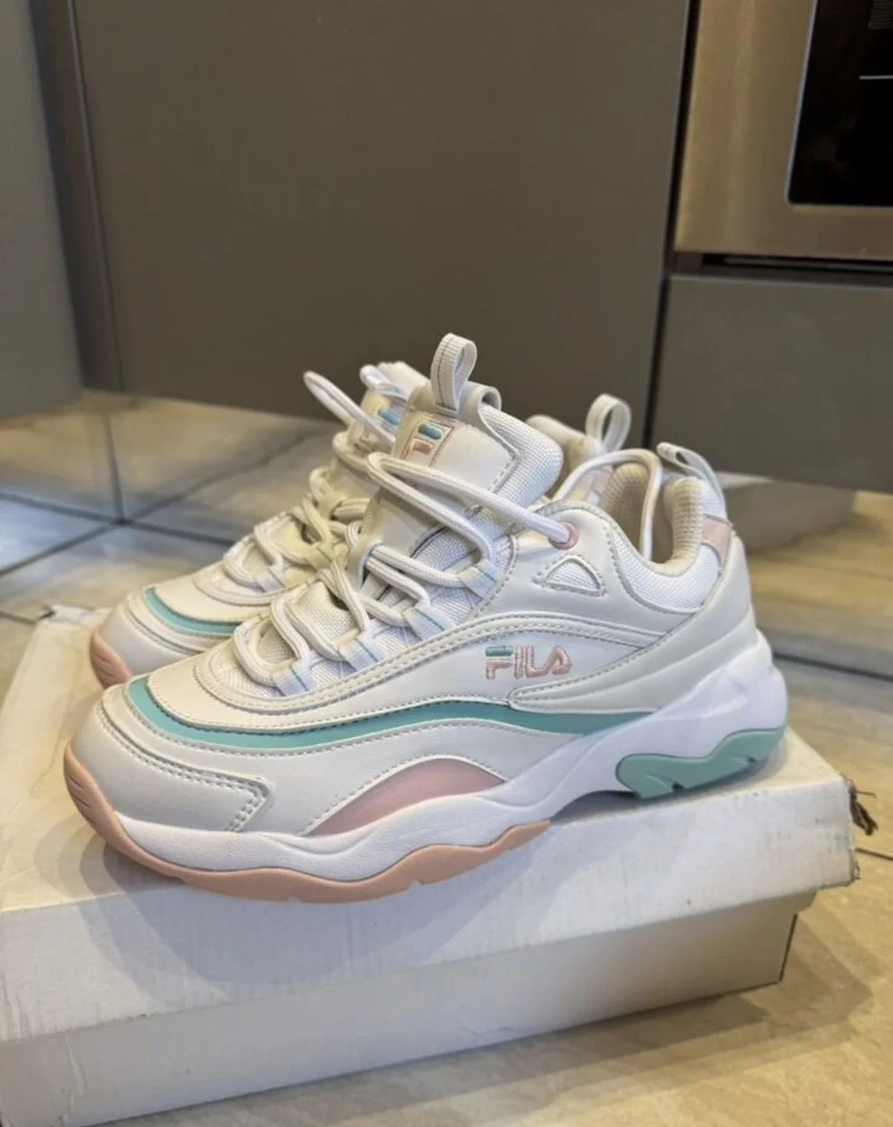 Кроссовки fila 22 см - изображение 1