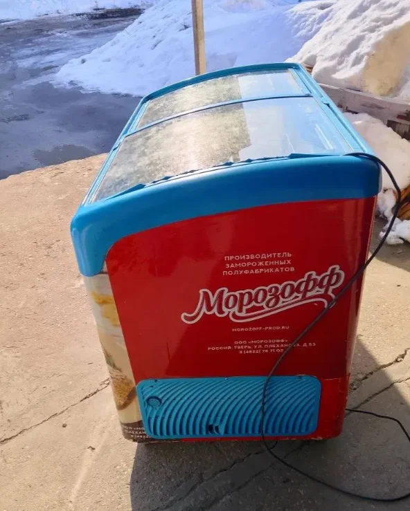 Морозильный ларь со стеклом бу - миниатюра 6