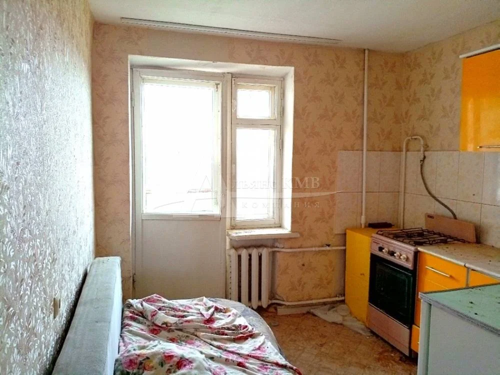 Продается 2 комнатная квартира на Палестине - миниатюра 8