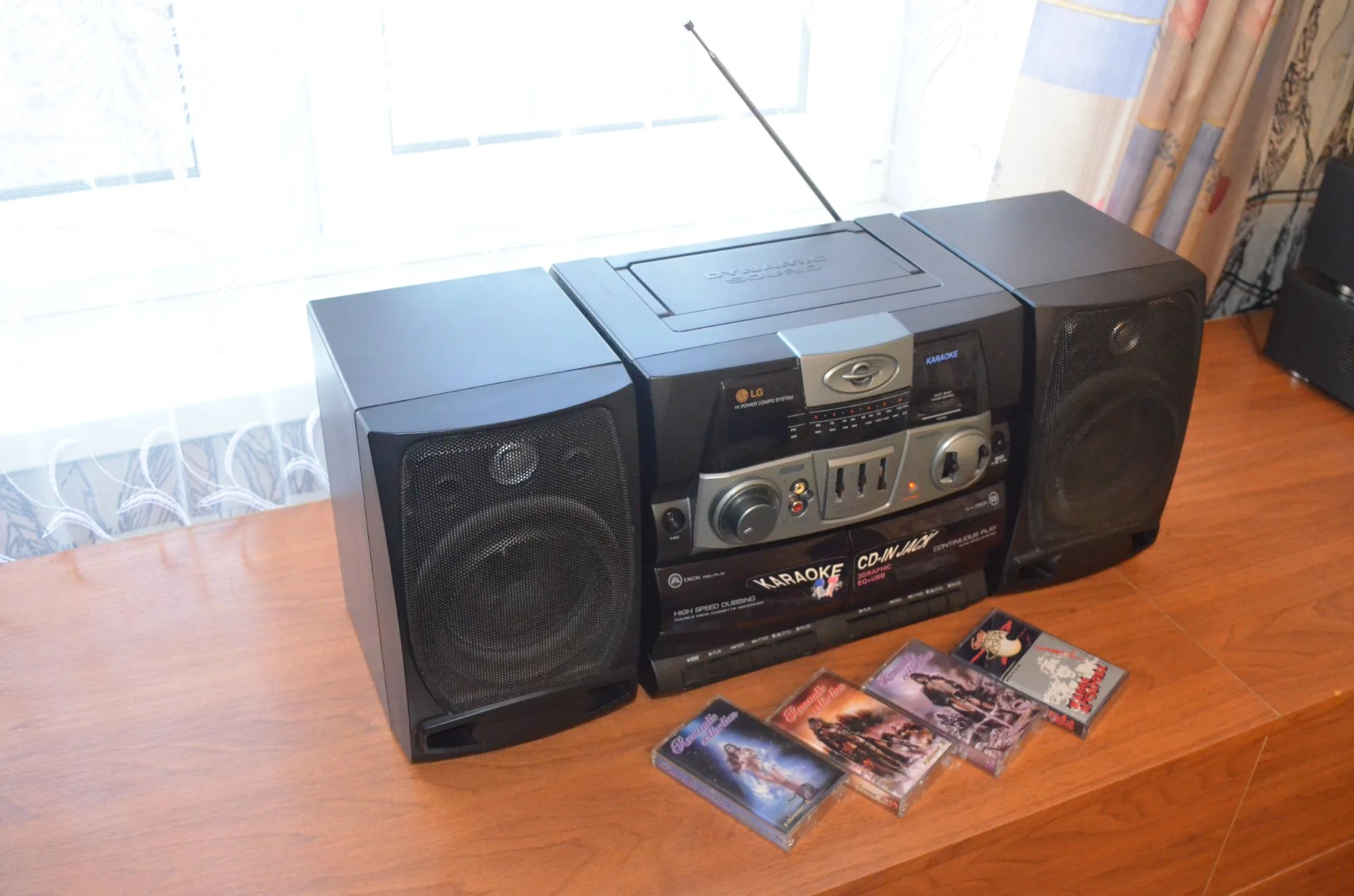 Магнитола (музыкальный центр) LG - TW 863 AX - миниатюра 2