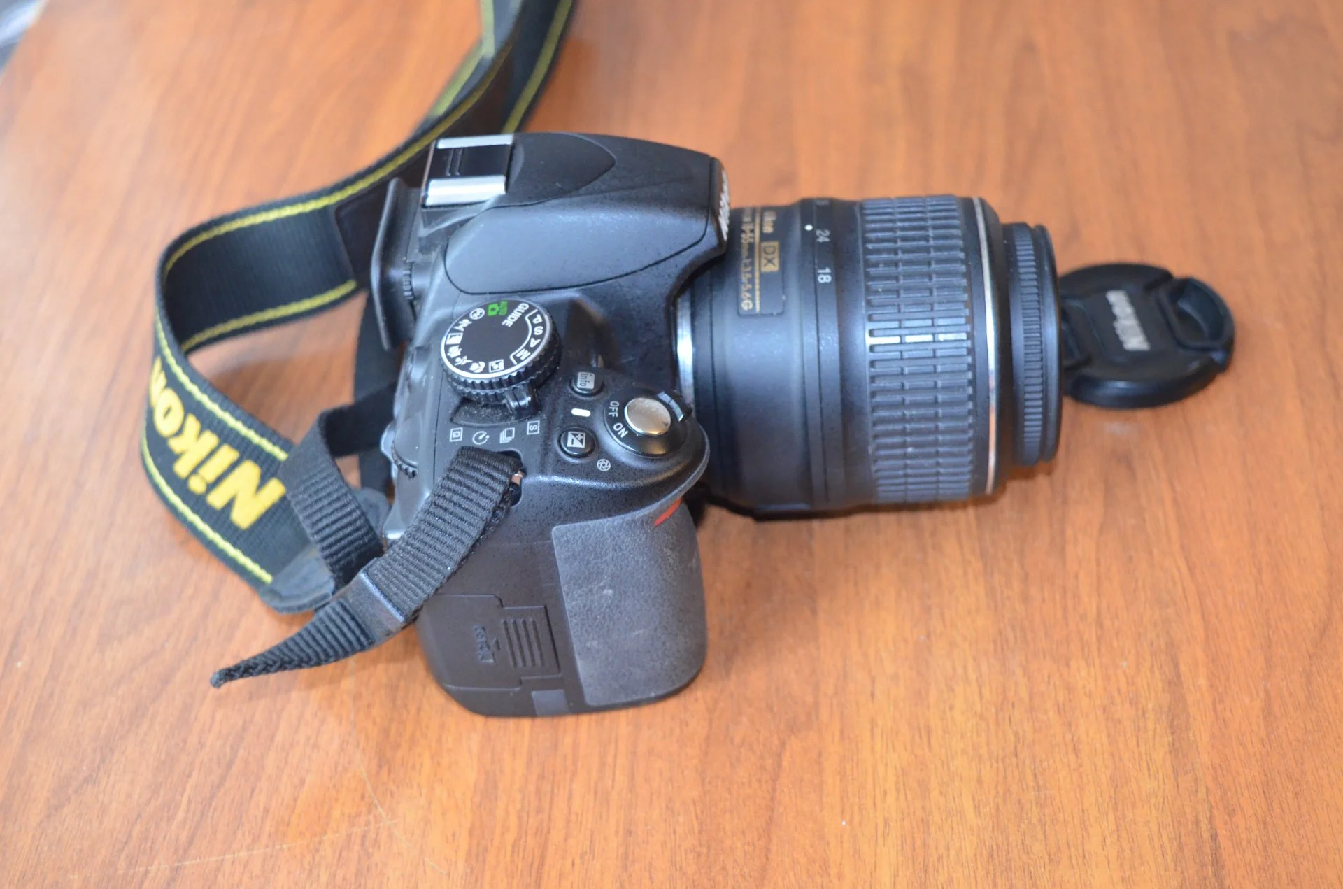 Фотоаппарат Nikon D3100 с зумом 18-55 мм - миниатюра 6