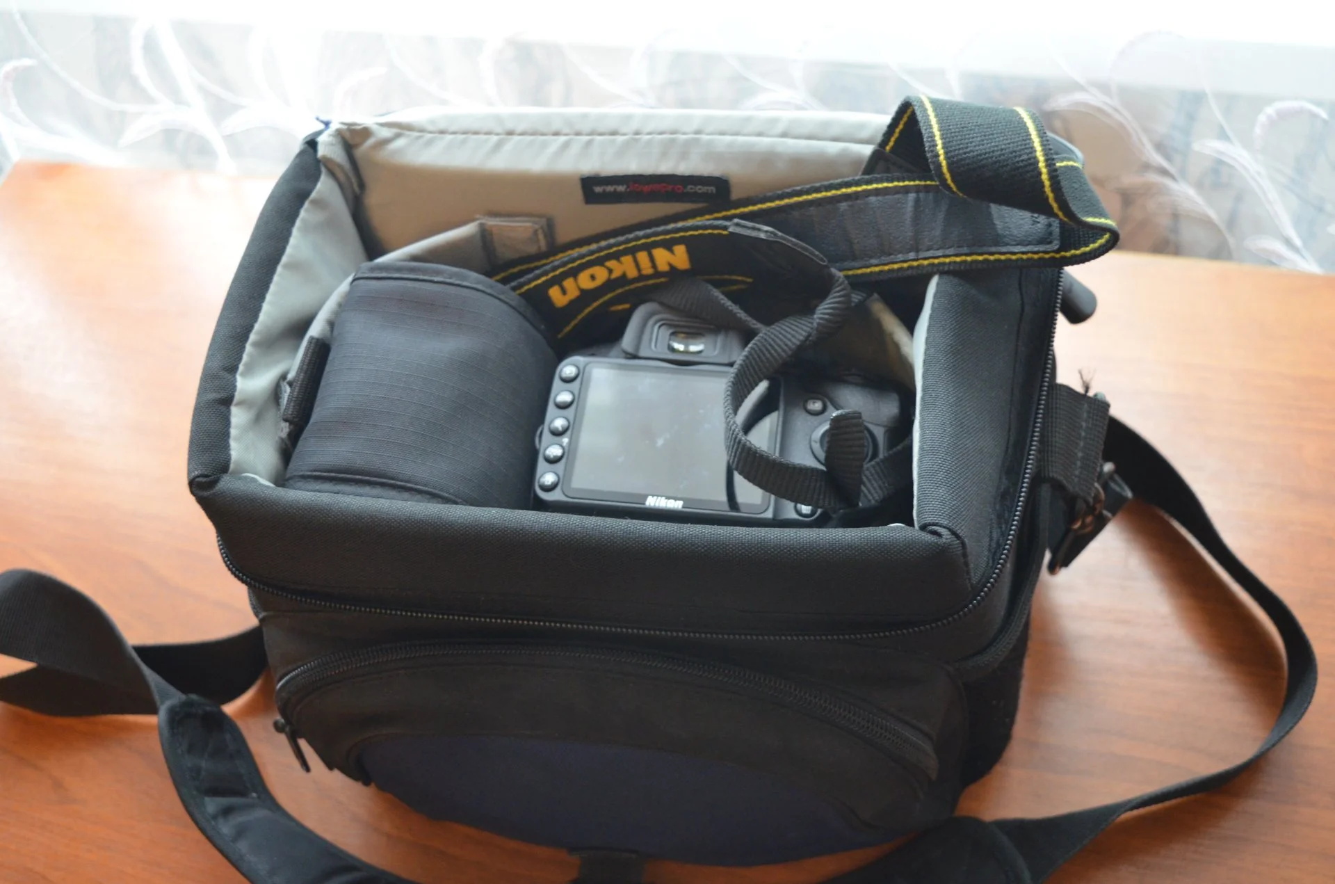 Фoтосумкa LоwePro Nоvа 3 АW - миниатюра 4