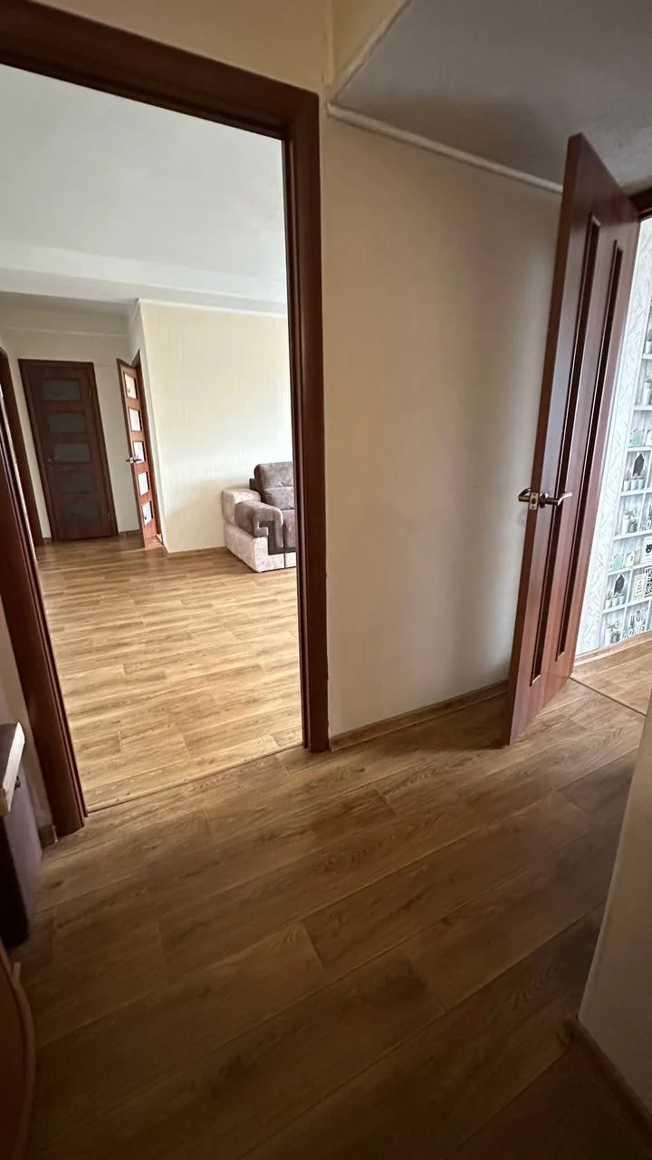 Продам 3 комнатную квартиру Донецк Ильича (район мед института) - миниатюра 10