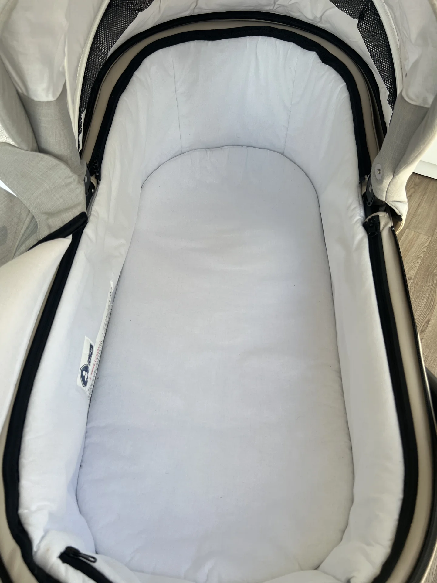 Коляска 2 в 1 Bexa ideal - миниатюра 3