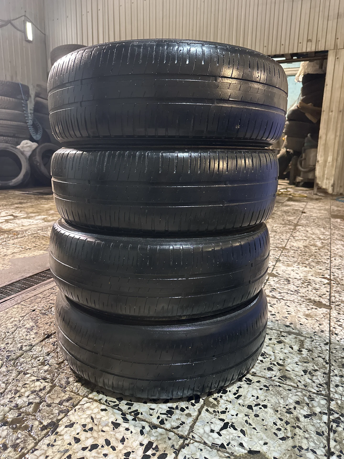 Шины Michelin Energy XM2 185/65R15 - изображение 1