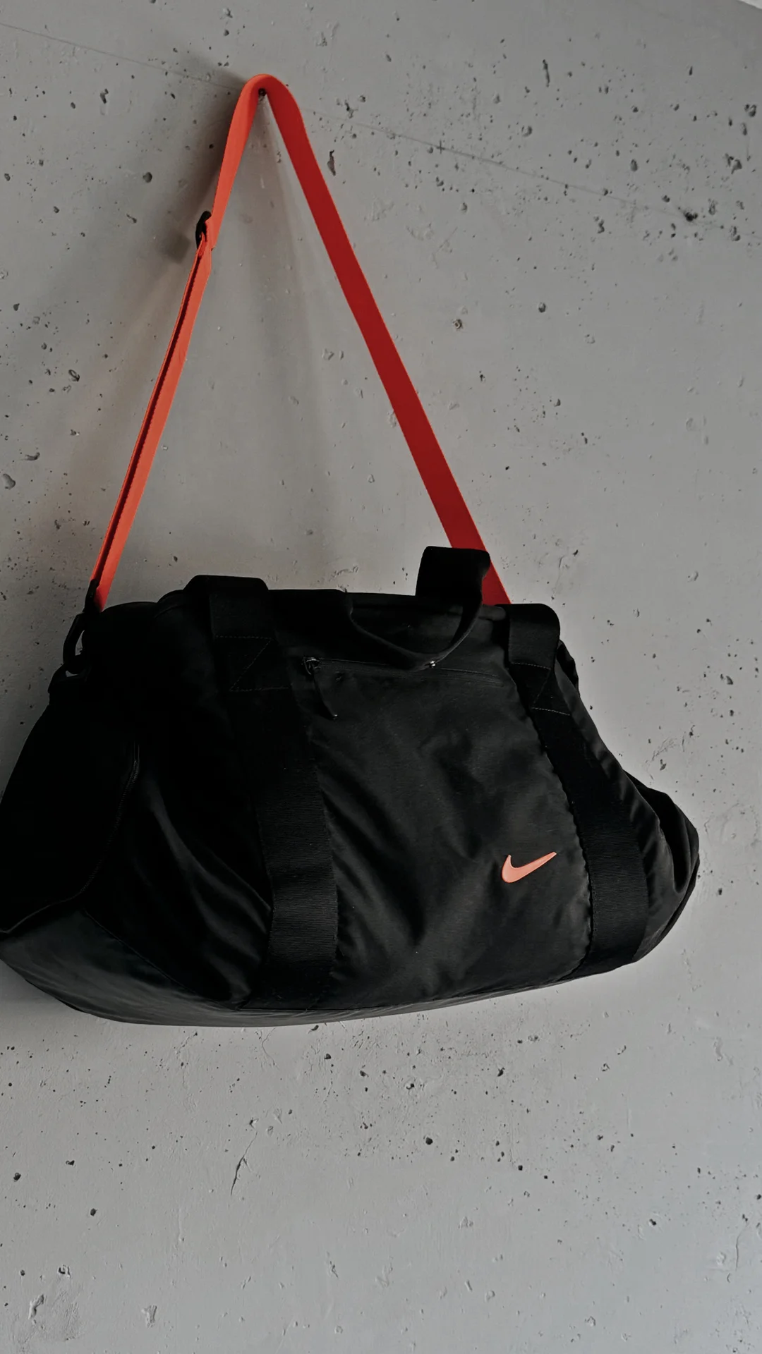 Сумка спортивная Nike - миниатюра 2