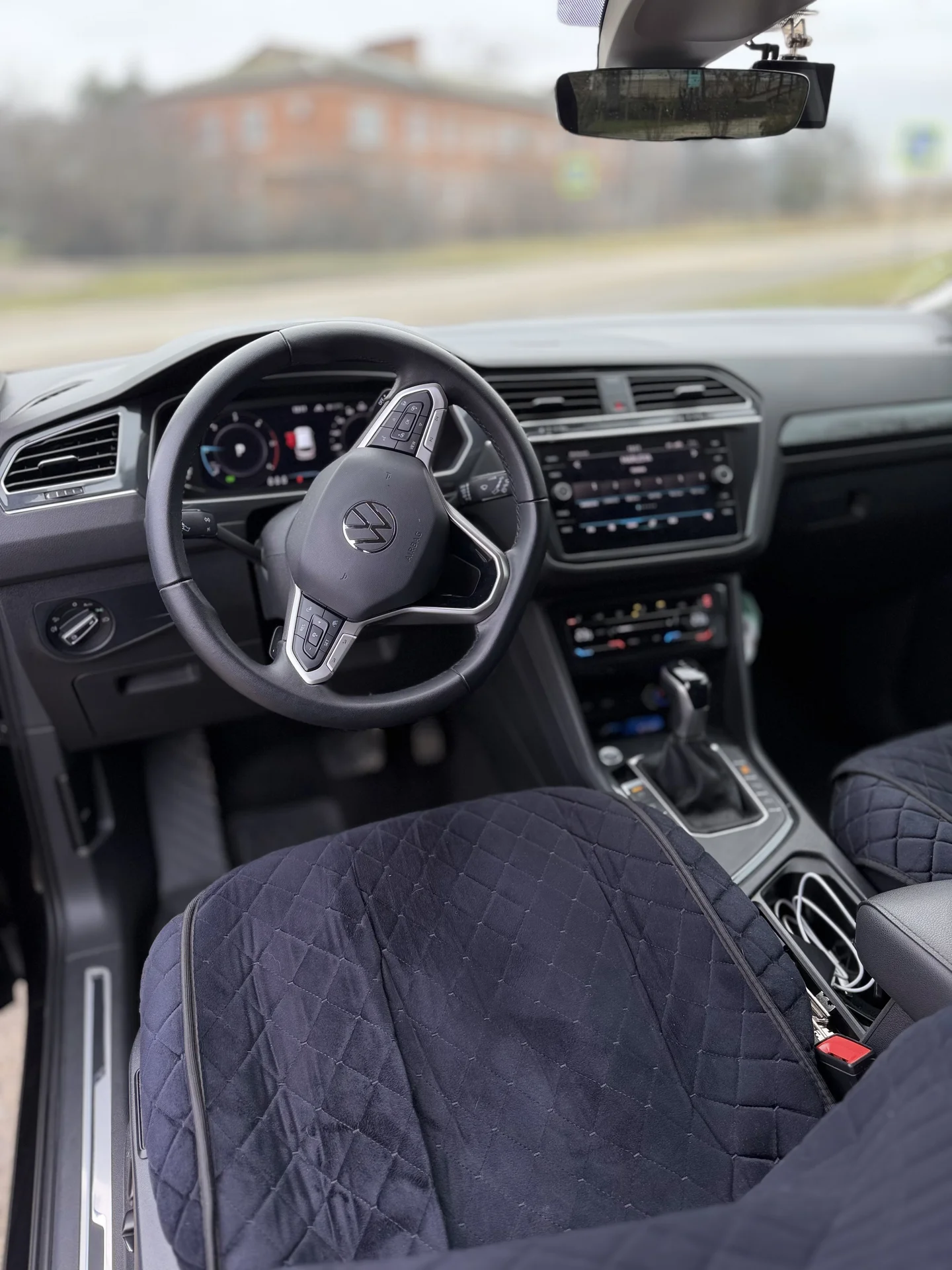 Volkswagen Tiguan - миниатюра 5