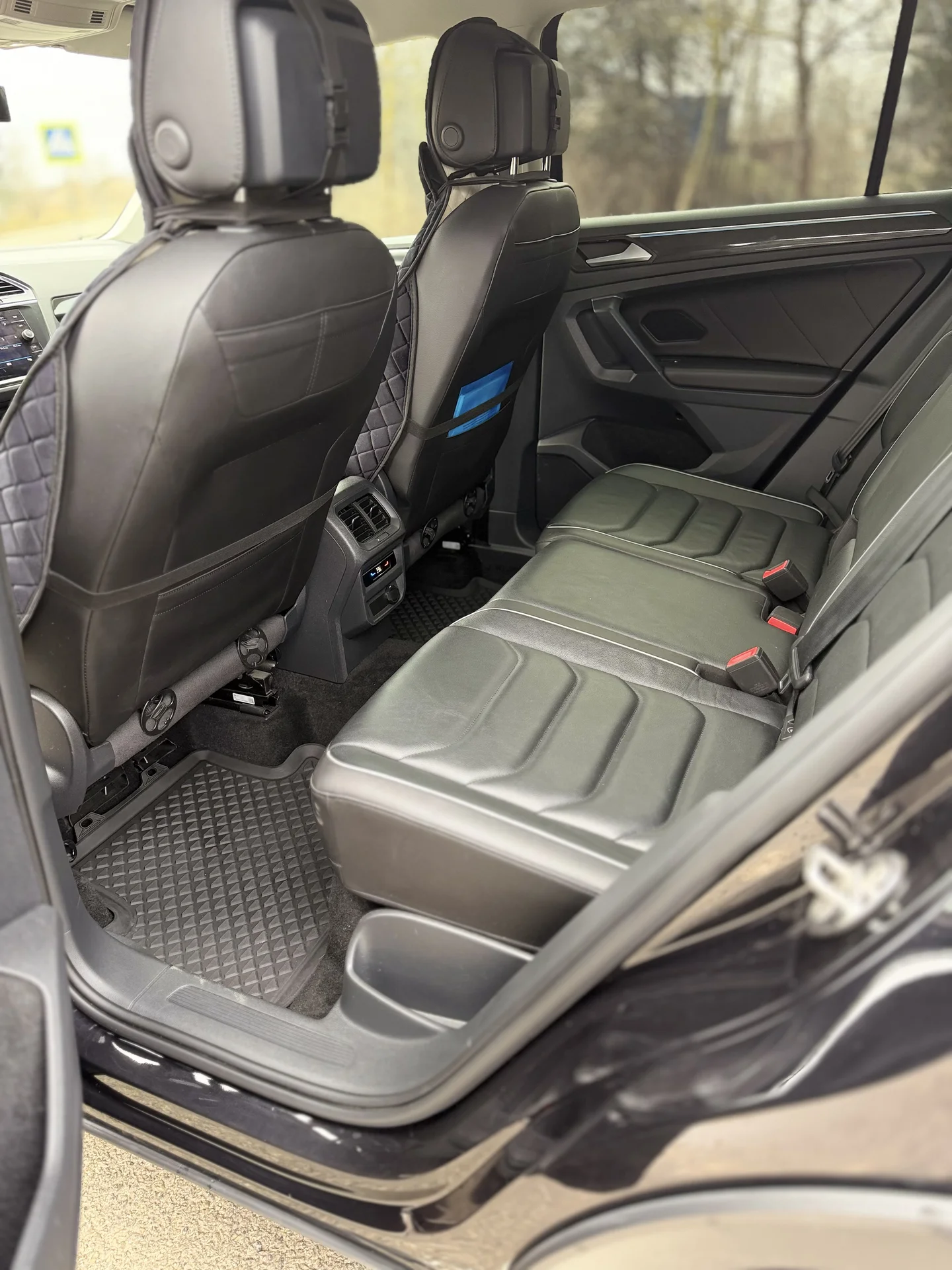 Volkswagen Tiguan - миниатюра 7