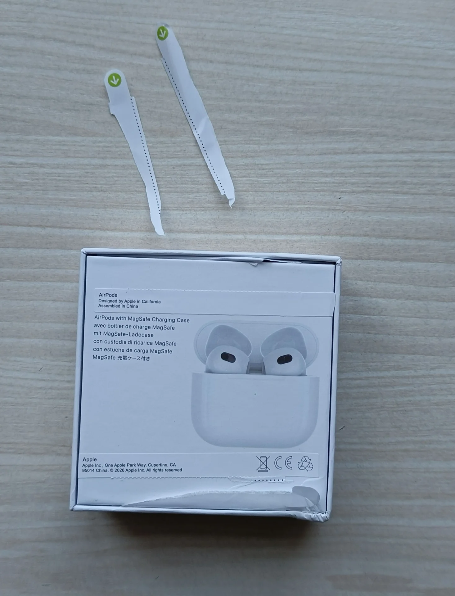 Apple AirPods 3 - миниатюра 2