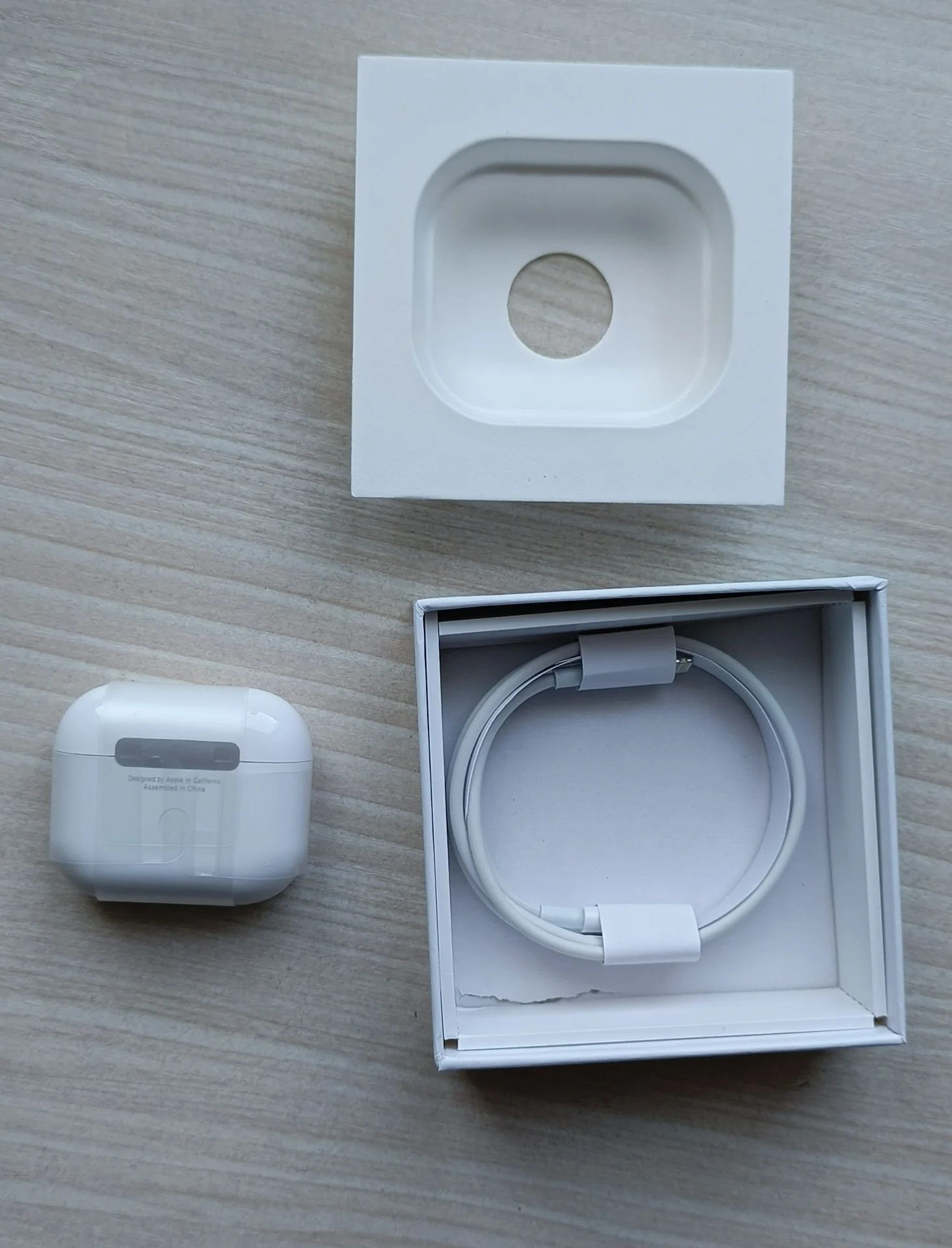 Apple AirPods 3 - миниатюра 4