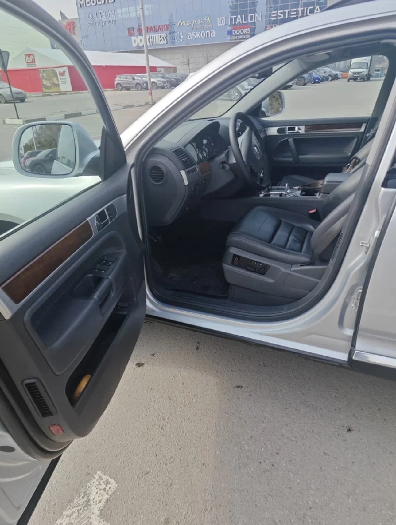 Volkswagen Touareg - миниатюра 8