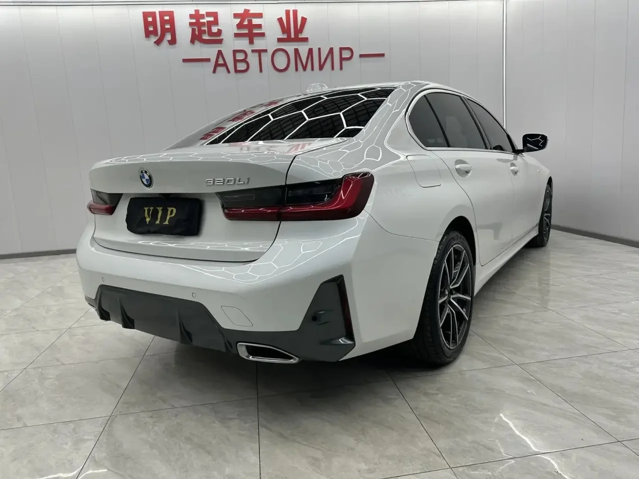 BMW 3 серия 2.0 AT, 2023 - миниатюра 6