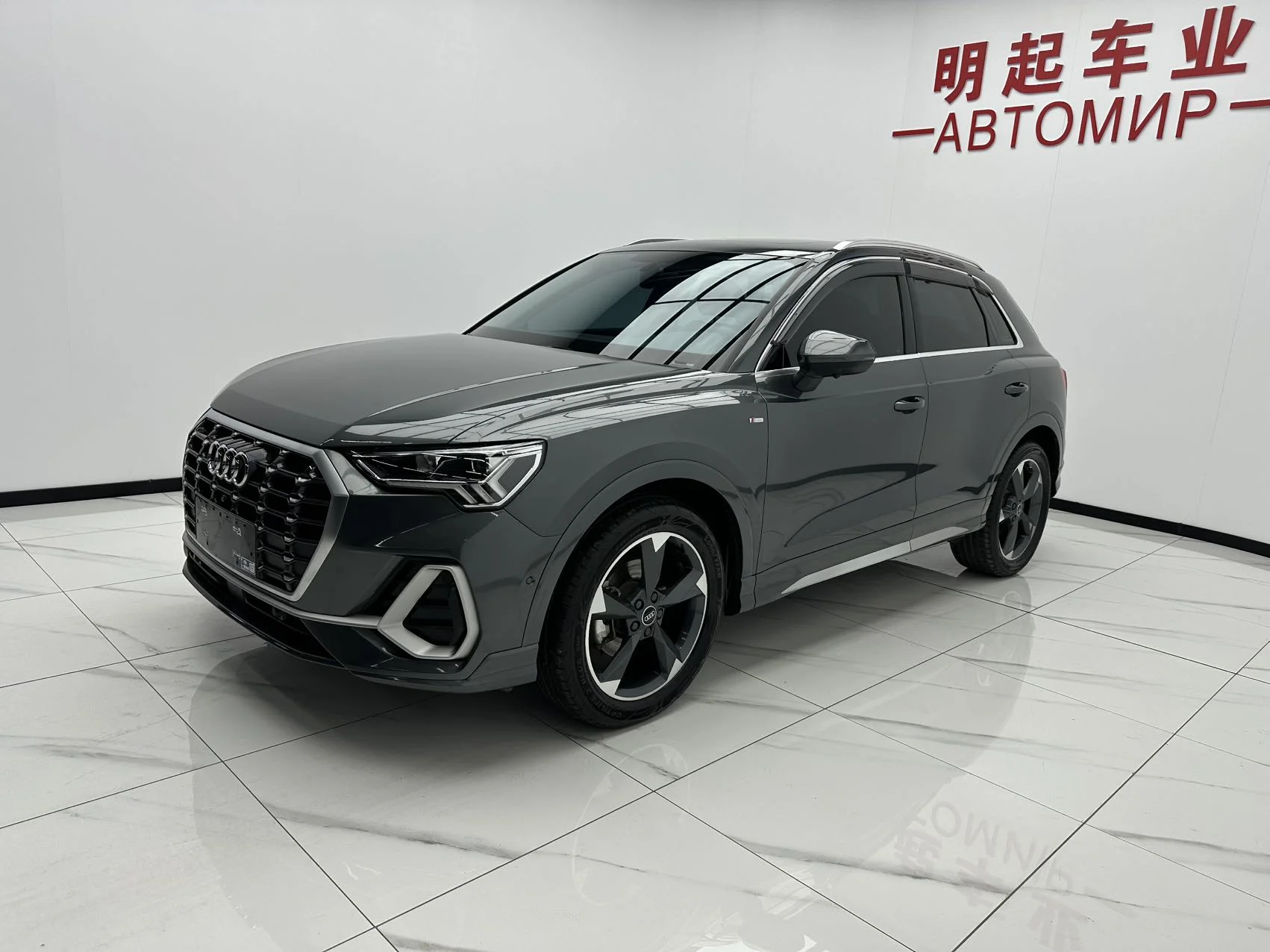 Audi Q3 2022, Sport Design - миниатюра 3