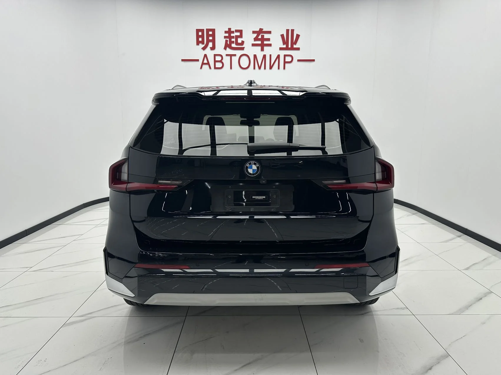 BMW X1 2023 - миниатюра 6