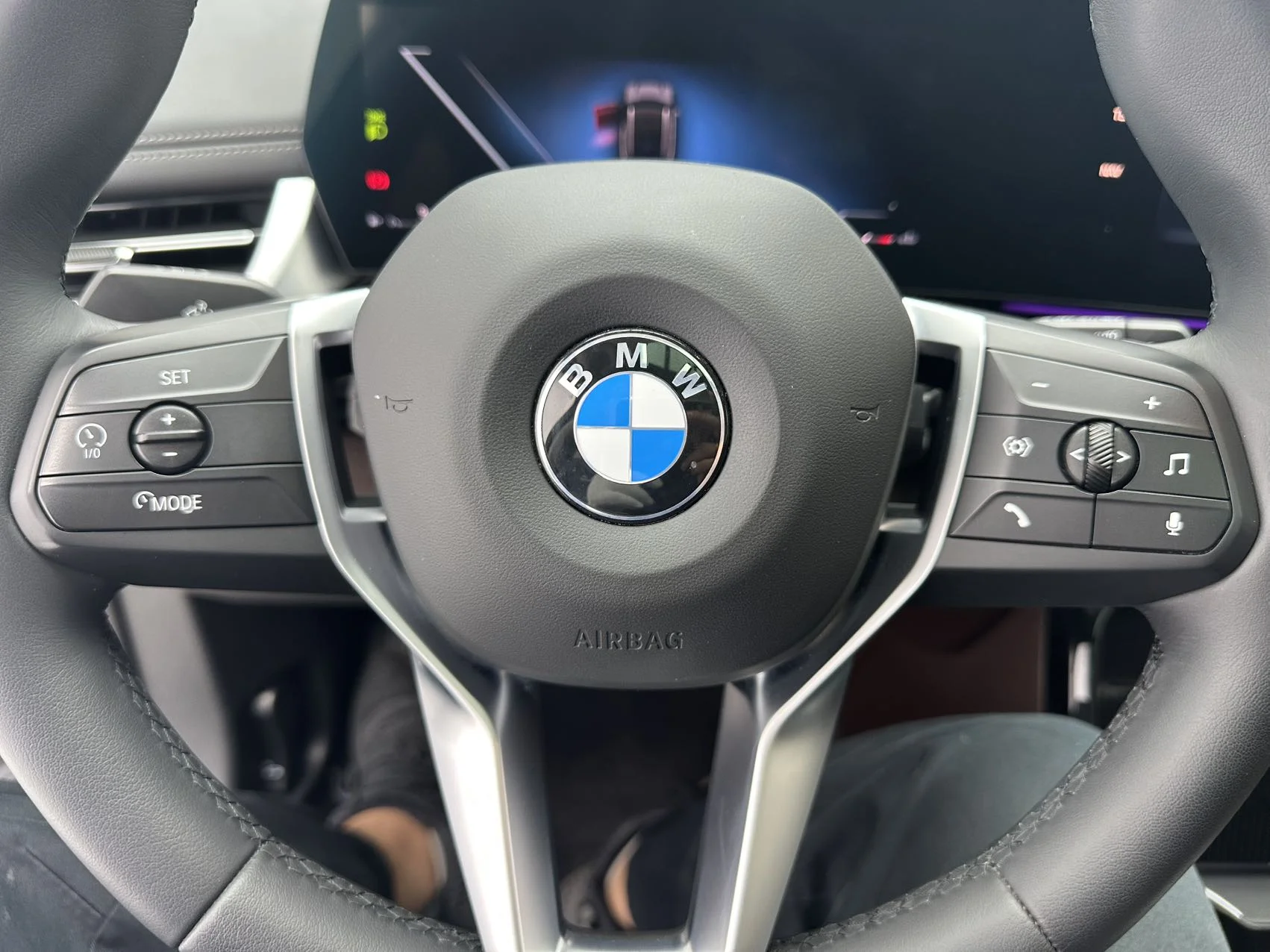 BMW X1 2023 - миниатюра 8