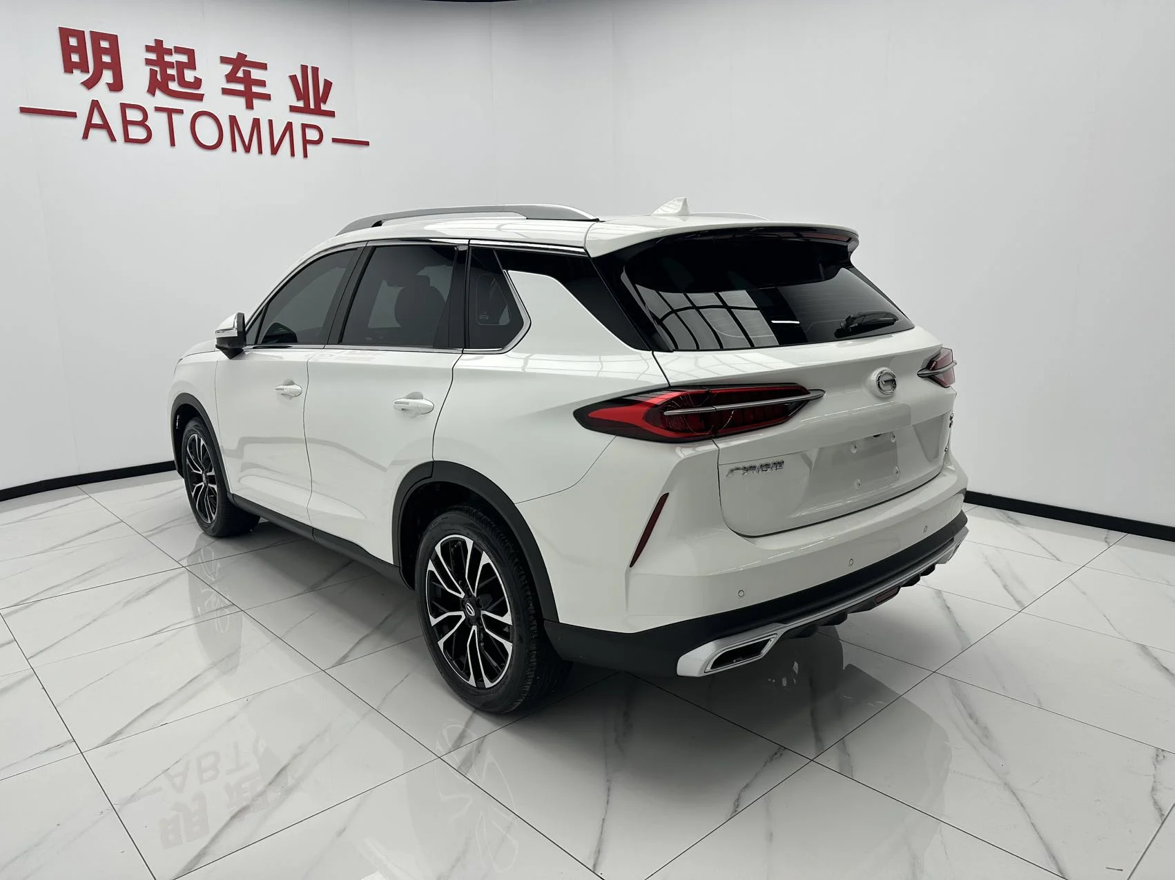 GAC Trumpchi GS4 PLUS 2022 - миниатюра 4