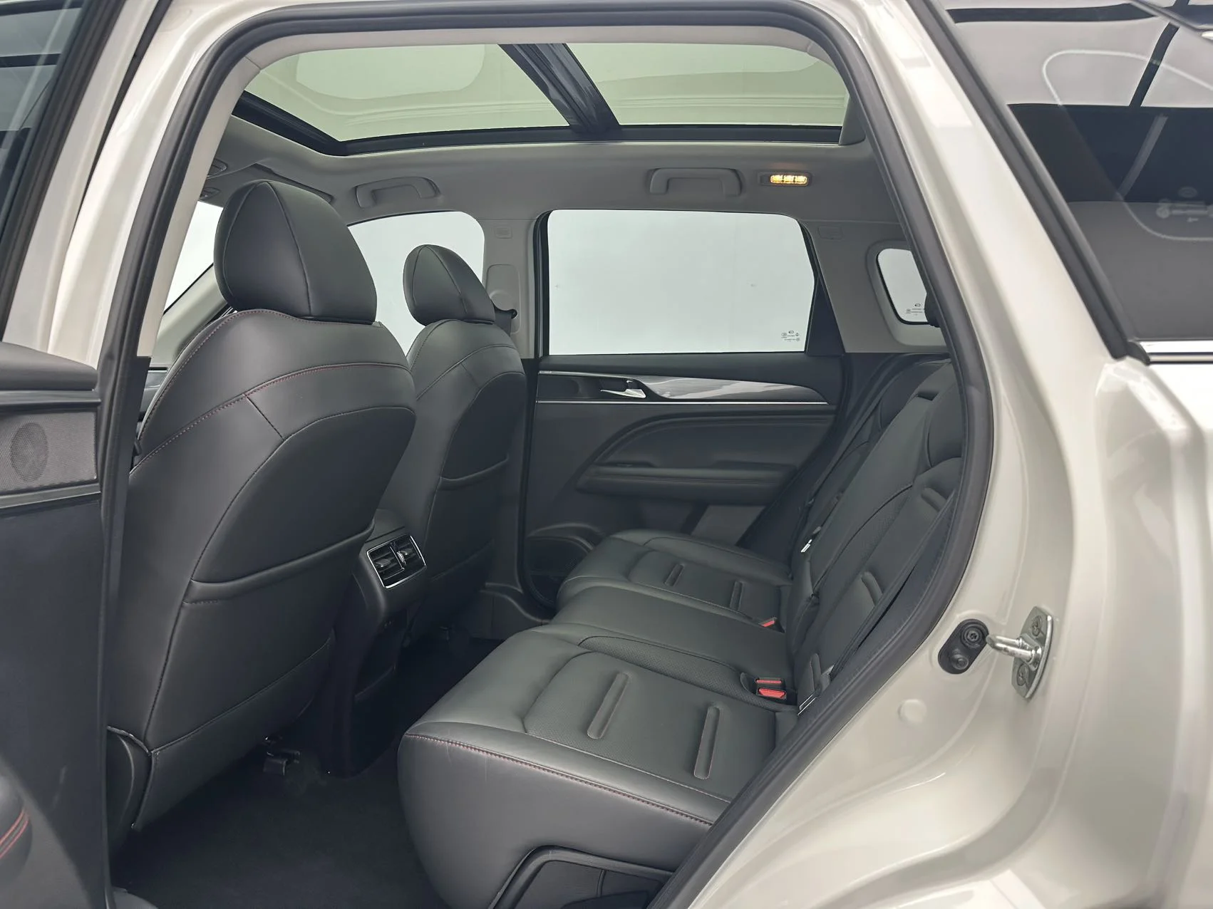 GAC Trumpchi GS4 PLUS 2022 - миниатюра 11