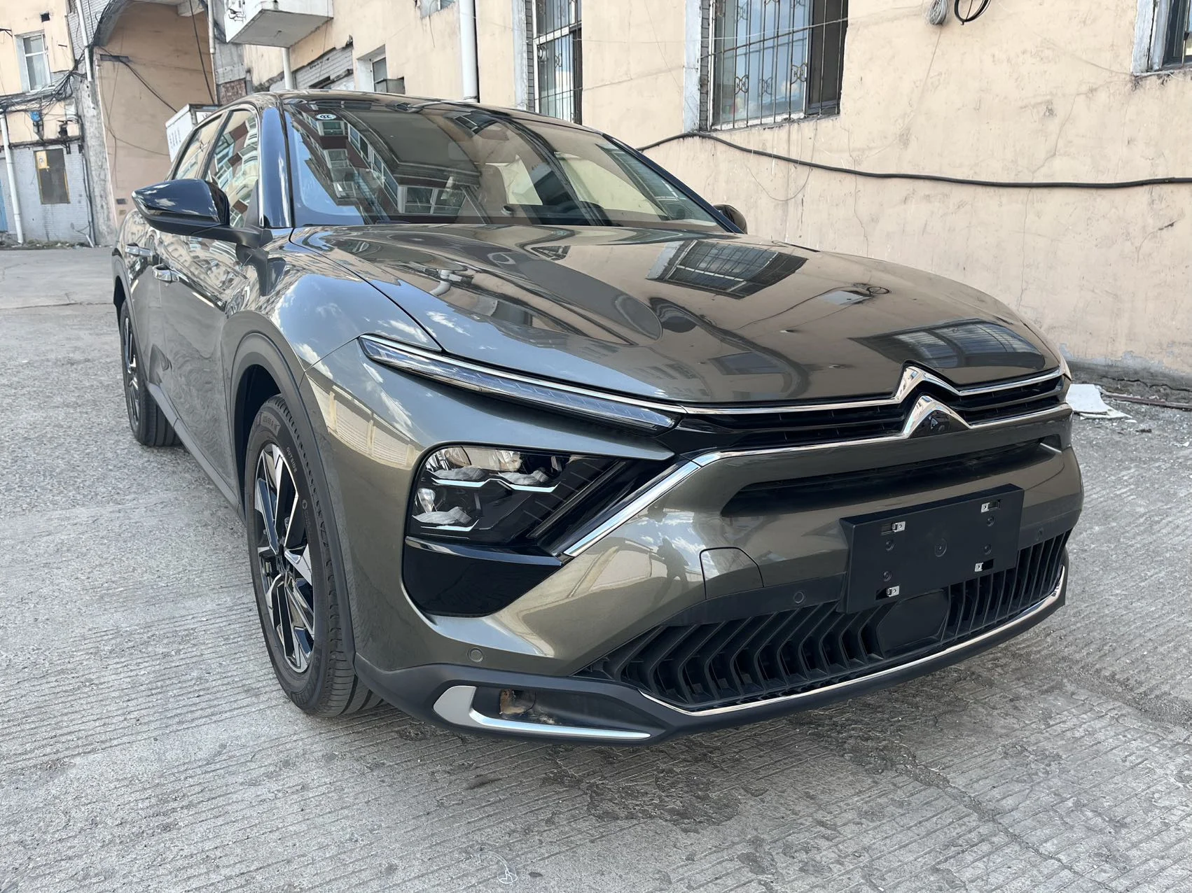 Citroën C5 X Versailles 2024 - изображение 1