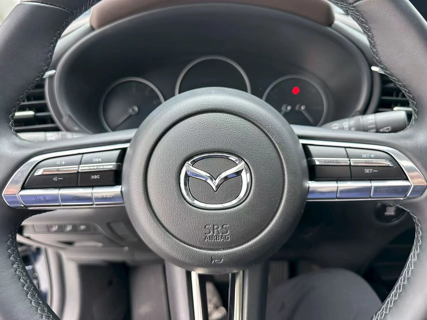Mazda CX-30 2022 - миниатюра 8