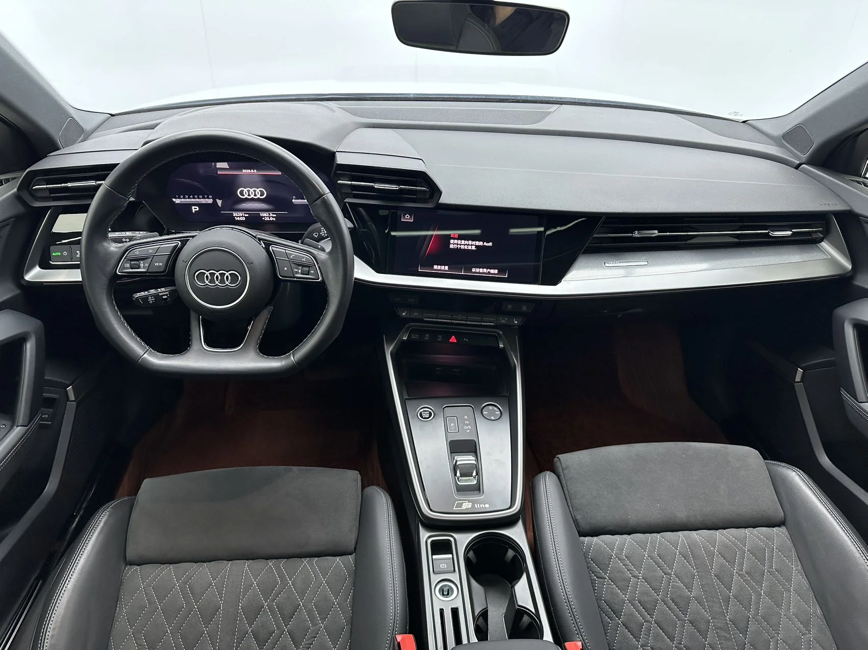 Audi A3 2022, Sportback 35 TFSI - миниатюра 7