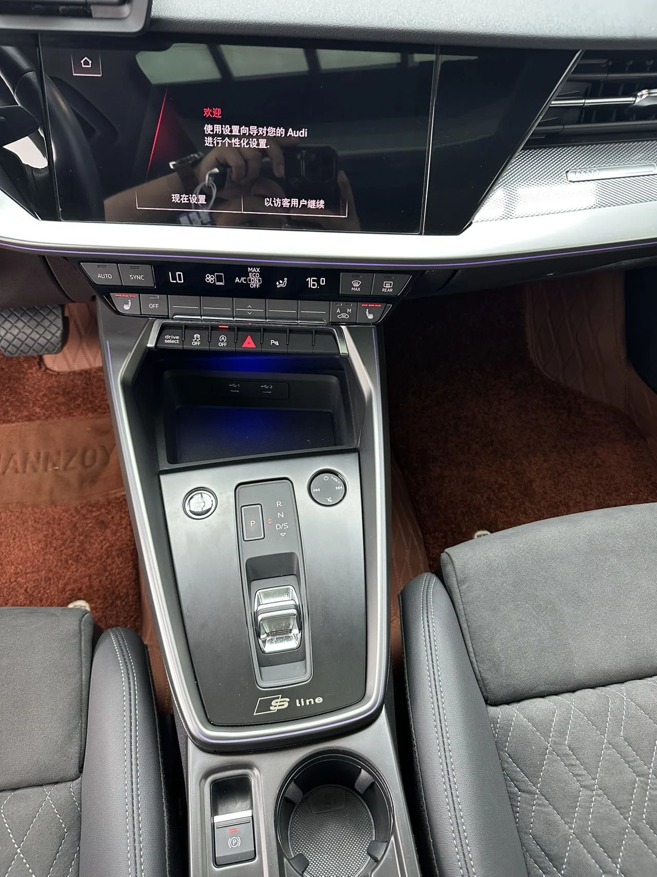 Audi A3 2022, Sportback 35 TFSI - миниатюра 9