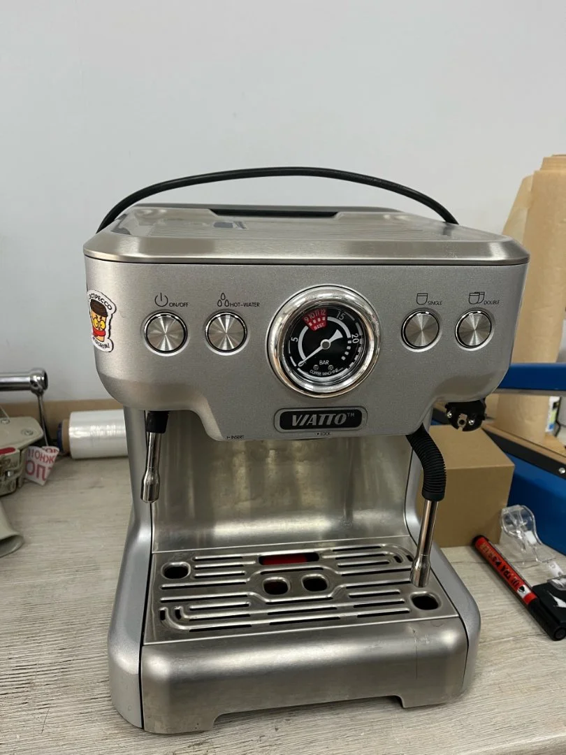 Кофеварка рожковая VIATTO VA-CM8988PRO БУ. - изображение 1